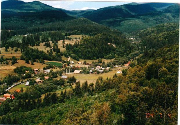 Szilvia Vendeghaz Villa Izvoare  Bagian luar foto
